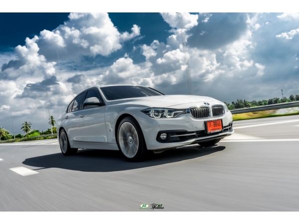 2020 BMW 330e M Sport Plug In Hybrid รูปที่ 1